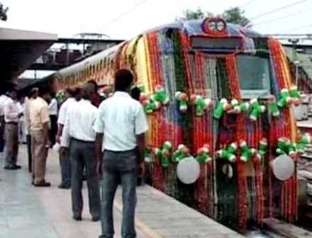 acapexpressbeginsjouneyfromvisakhapatnam